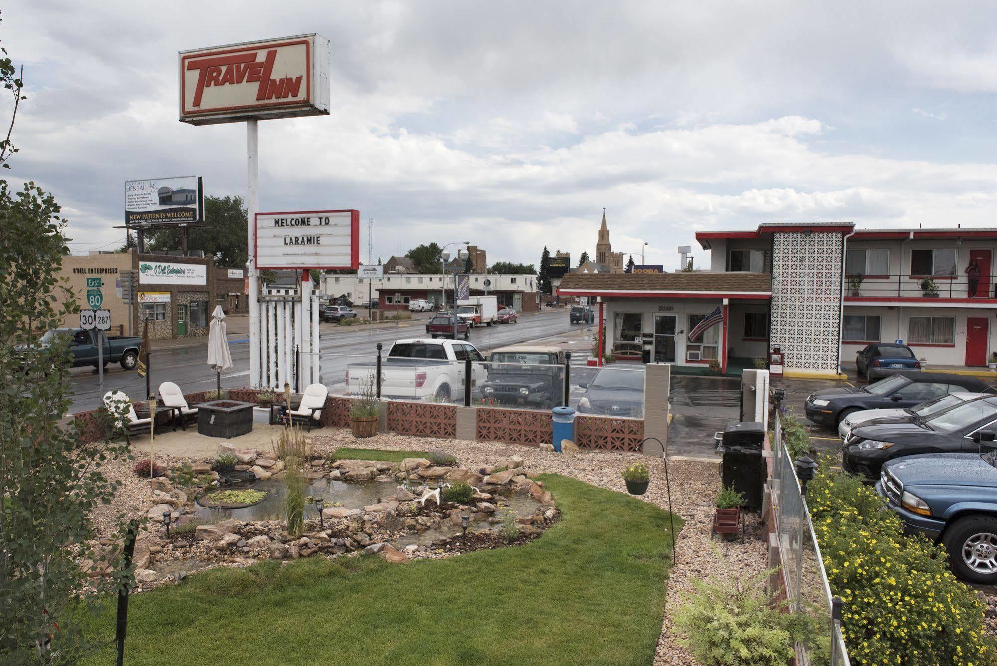 Travel Inn Laramie Bagian luar foto